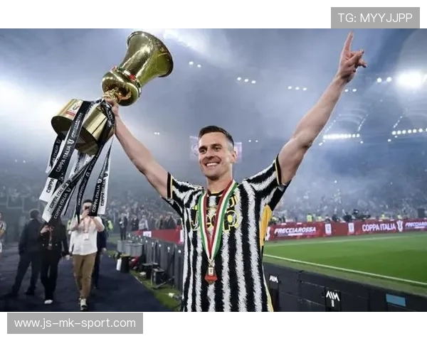 尤文米利克门前补射完成绝对天赋释放 尤文米利克门前补射完成绝对天赋释放